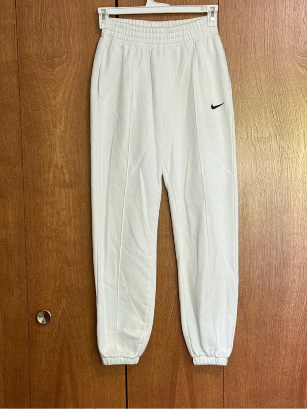 Nike White Jogger Sweatpants Size XS NWOT